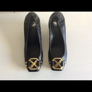 Donald J. Plainer shoes